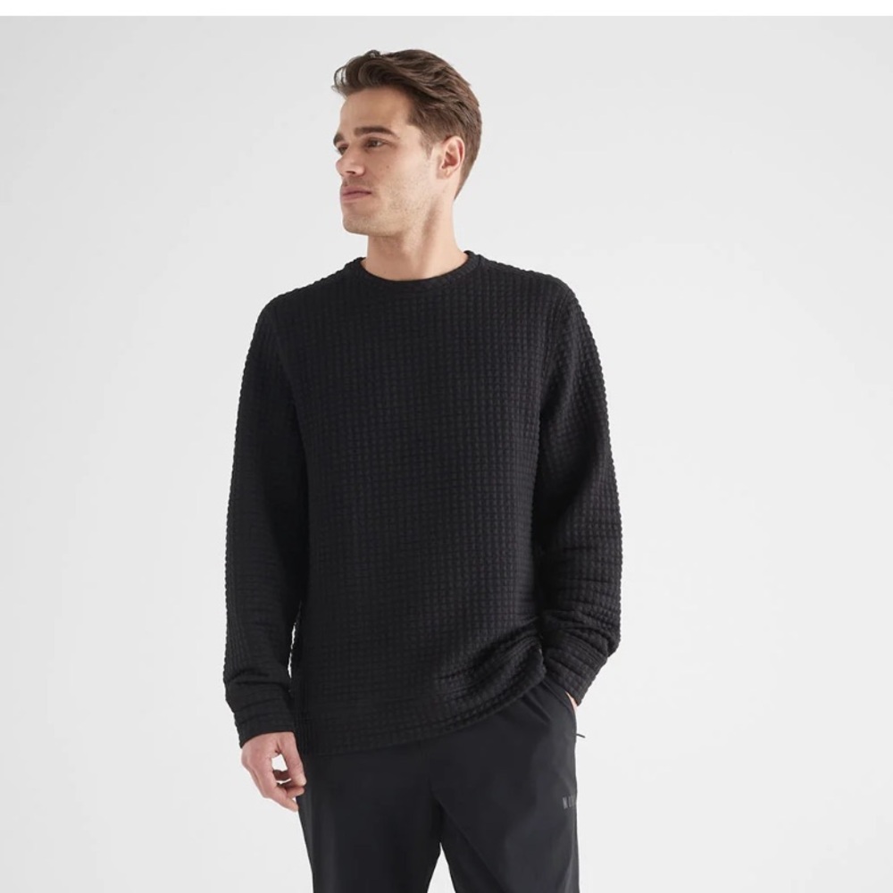 NOBULL Men’s quilted crew pullover